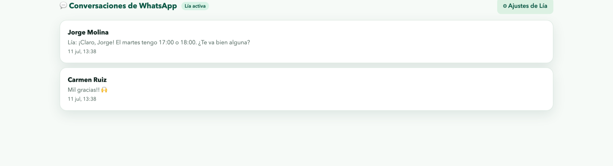 Panel de conversaciones de WhatsApp atendidas por Lía